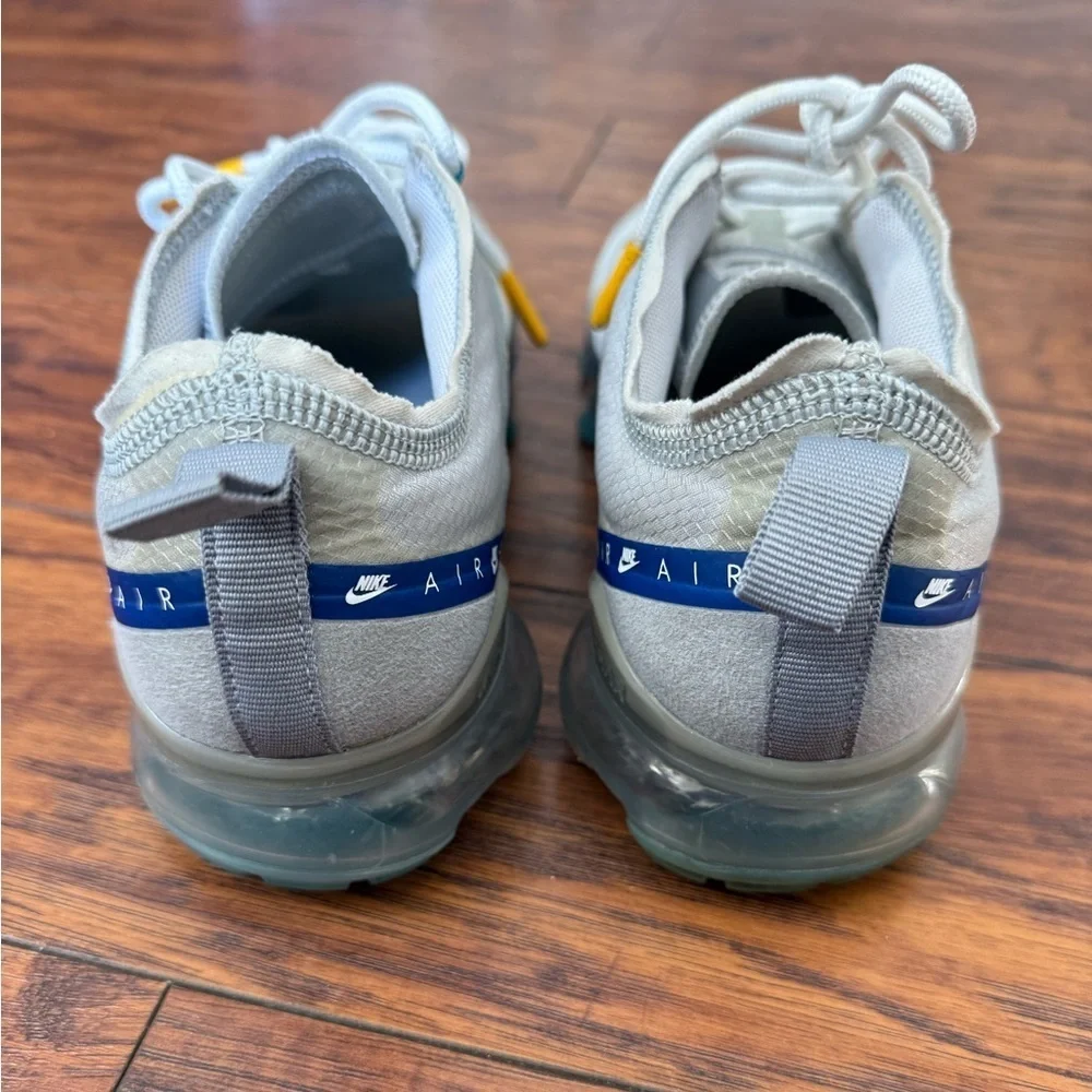 Nike Air VaporMax 2019 SE White Grey Gold | 6.5M / 8W